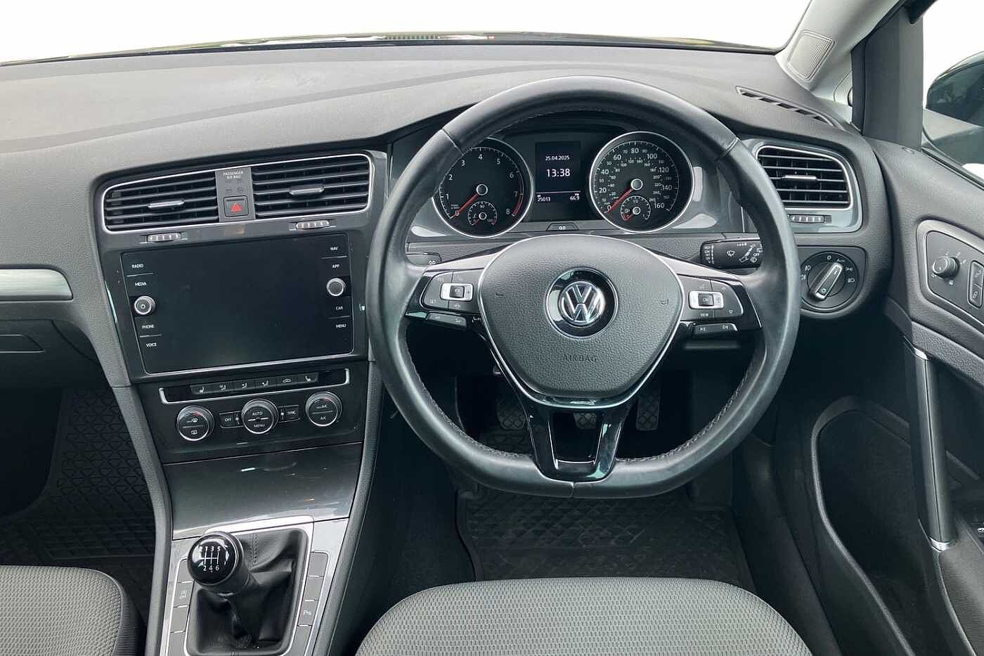 Volkswagen Golf Estate