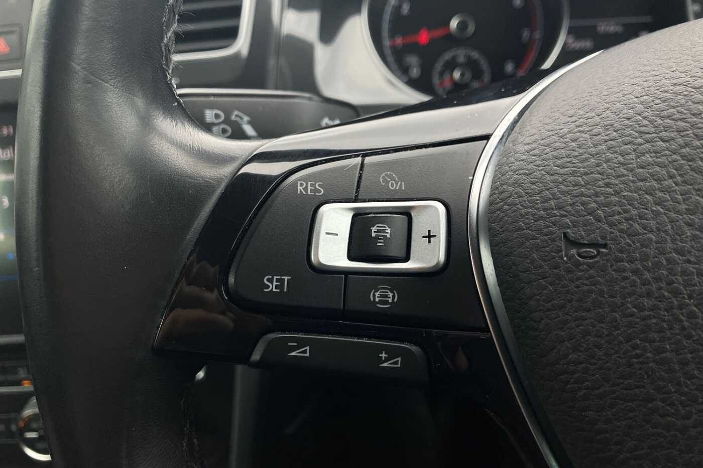Volkswagen Golf Estate