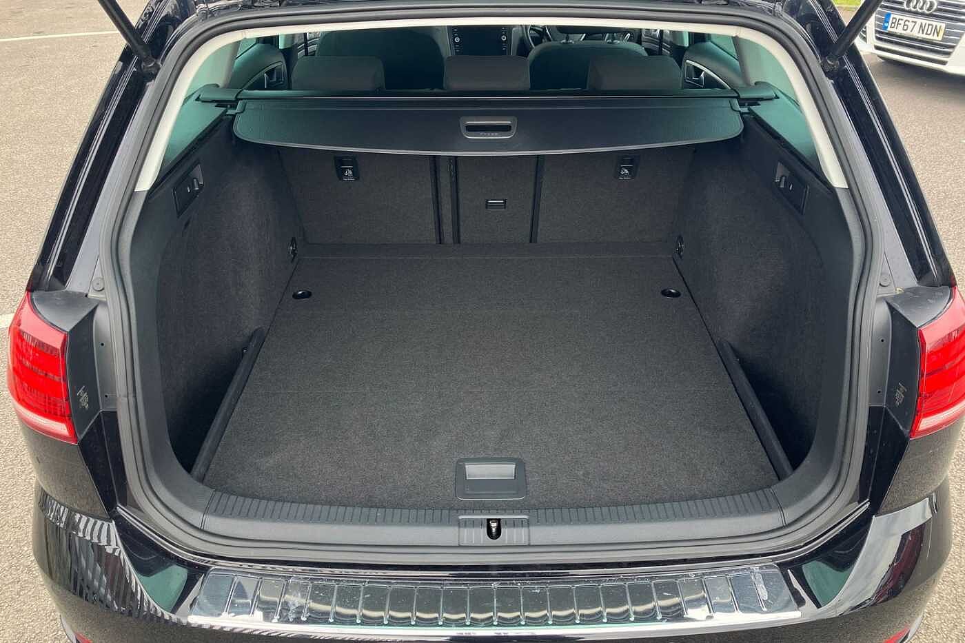 Volkswagen Golf Estate