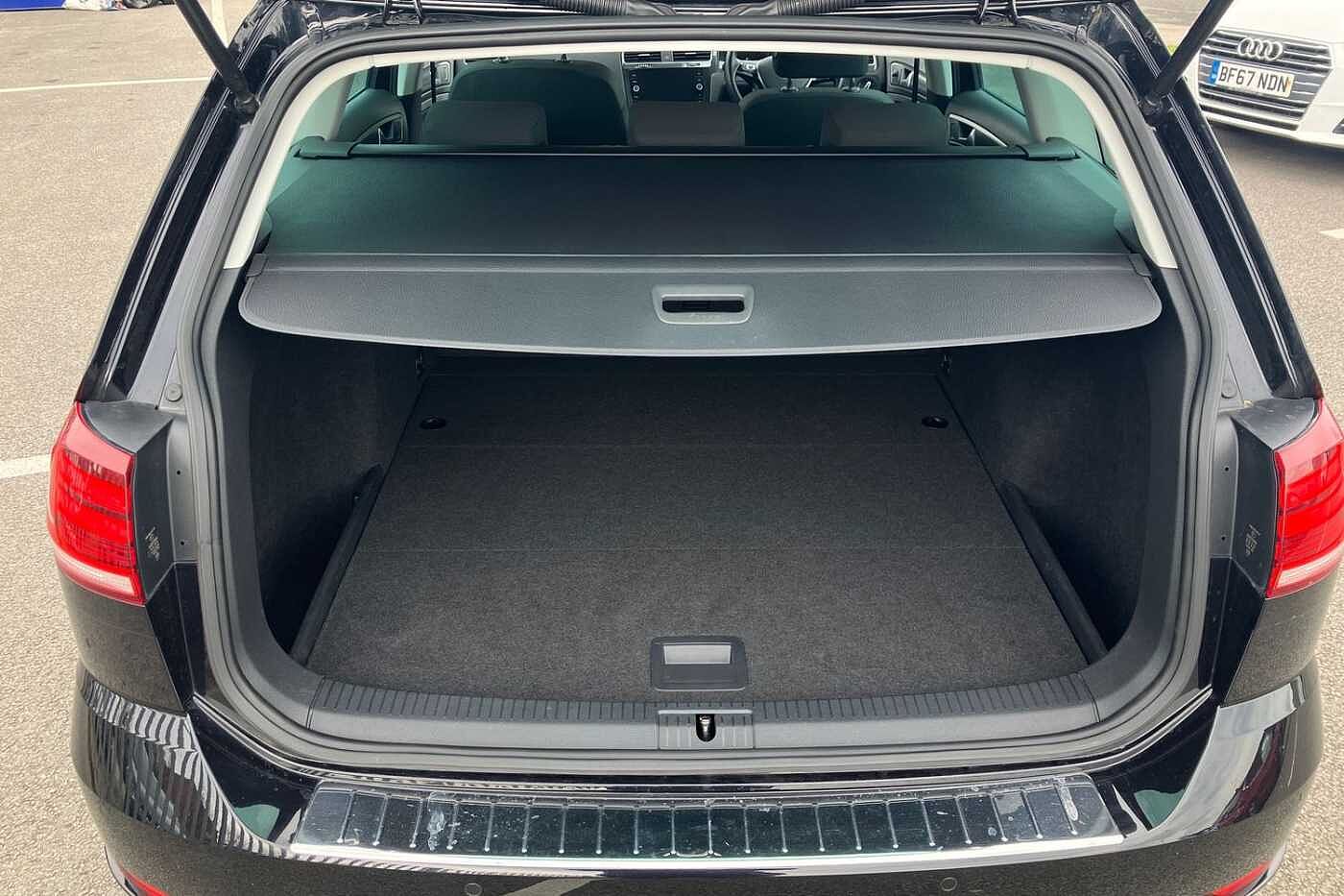 Volkswagen Golf Estate