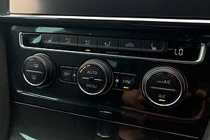 Volkswagen Golf Estate