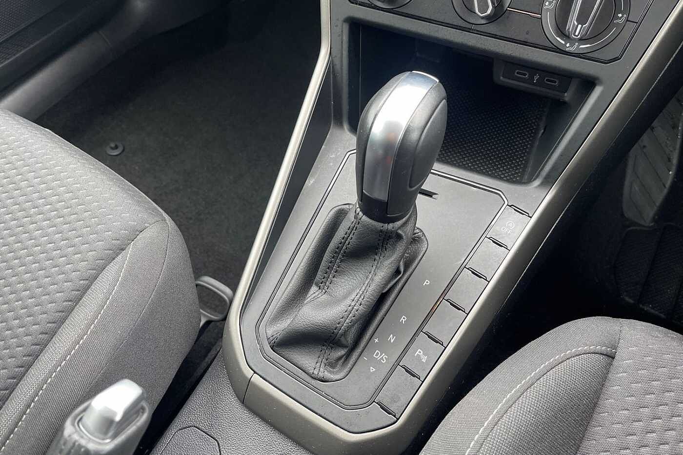 Volkswagen Polo 1.0 TSI 95PS Match DSG