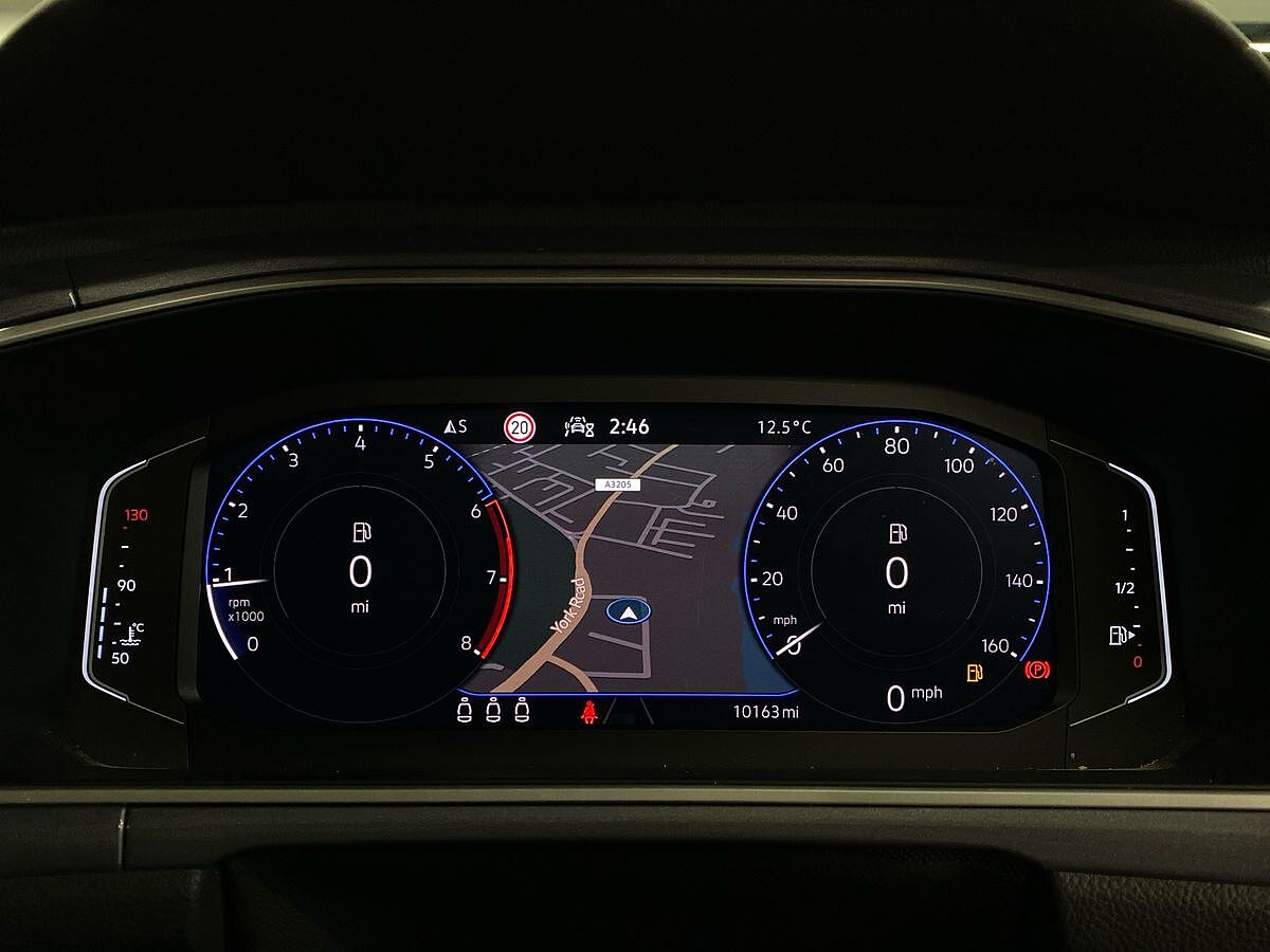 Volkswagen T-Roc 1.5 TSI Style 5Dr