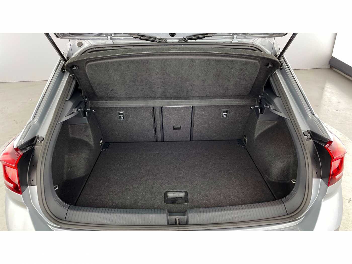 Volkswagen T-ROC 2.0TDI (150ps) R-Line EVO DSG