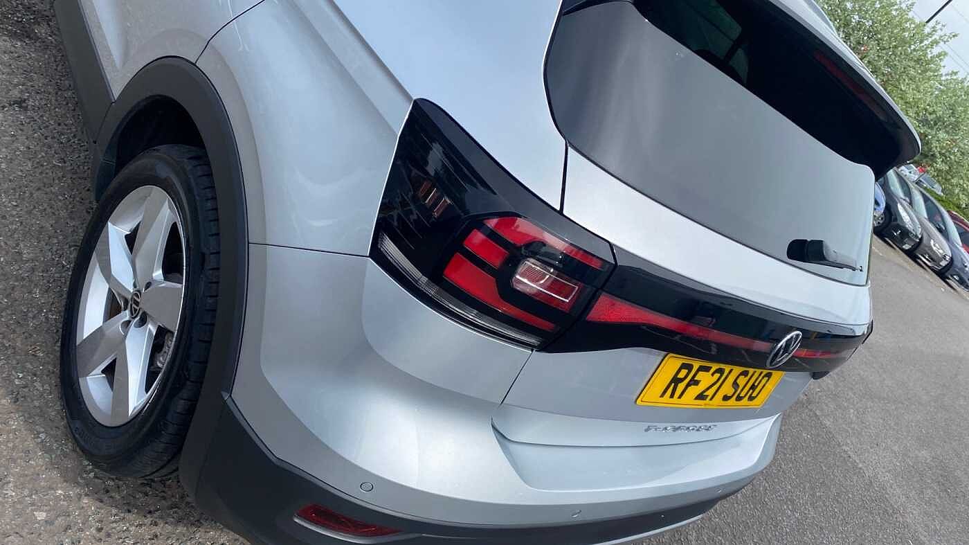Volkswagen T-Cross 1.0 TSI (110ps) SEL Hatchback