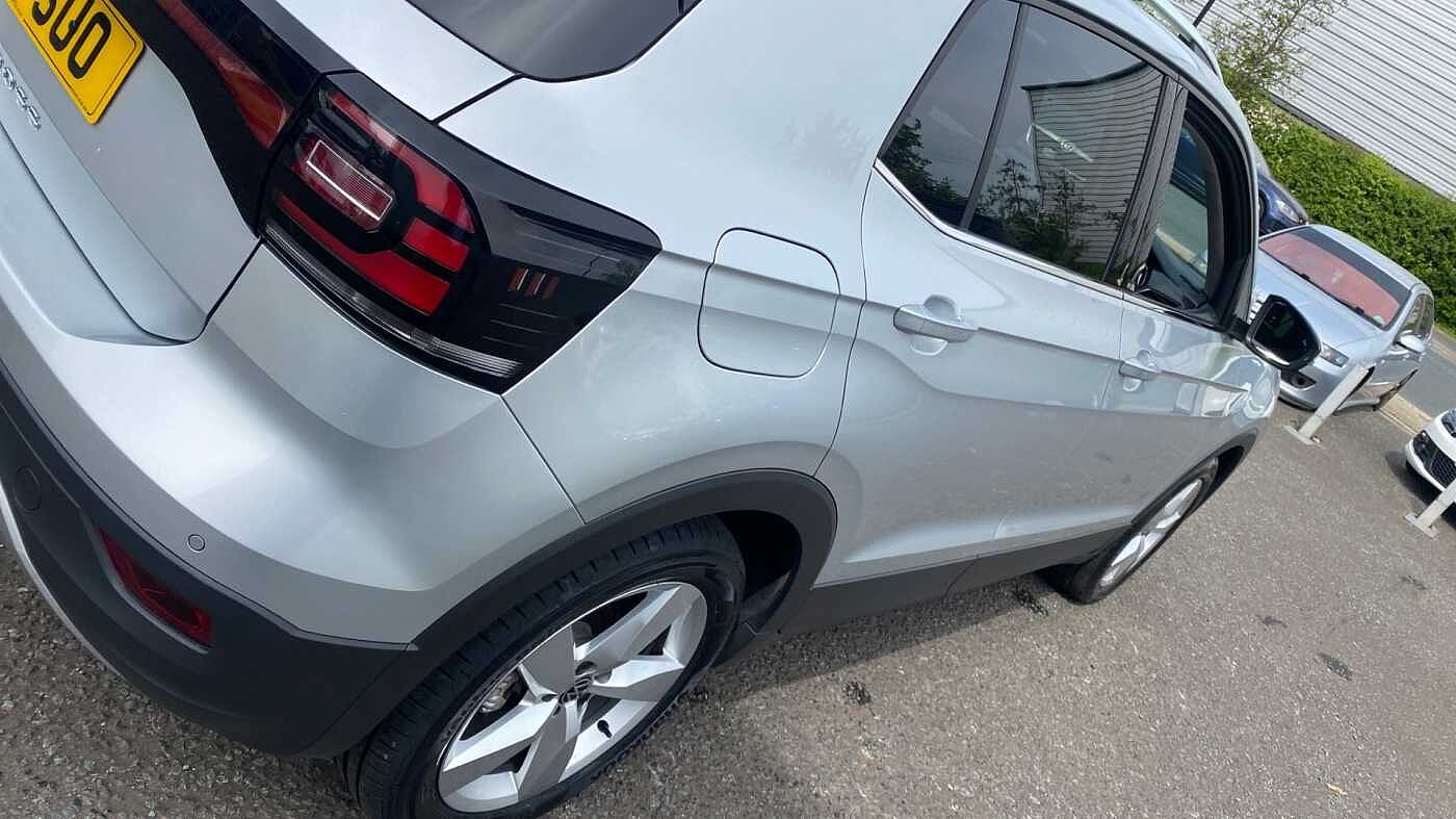 Volkswagen T-Cross 1.0 TSI (110ps) SEL Hatchback